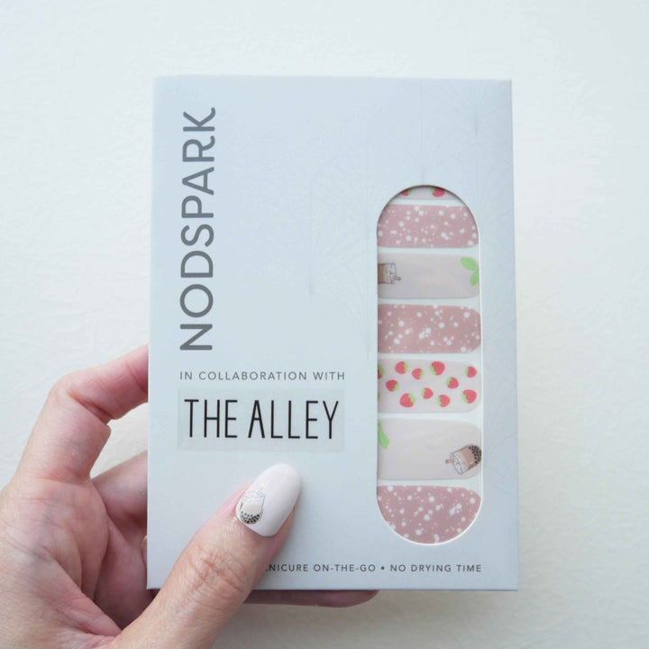 Strawberry Green Tea (x The Alley ) Nail Wraps