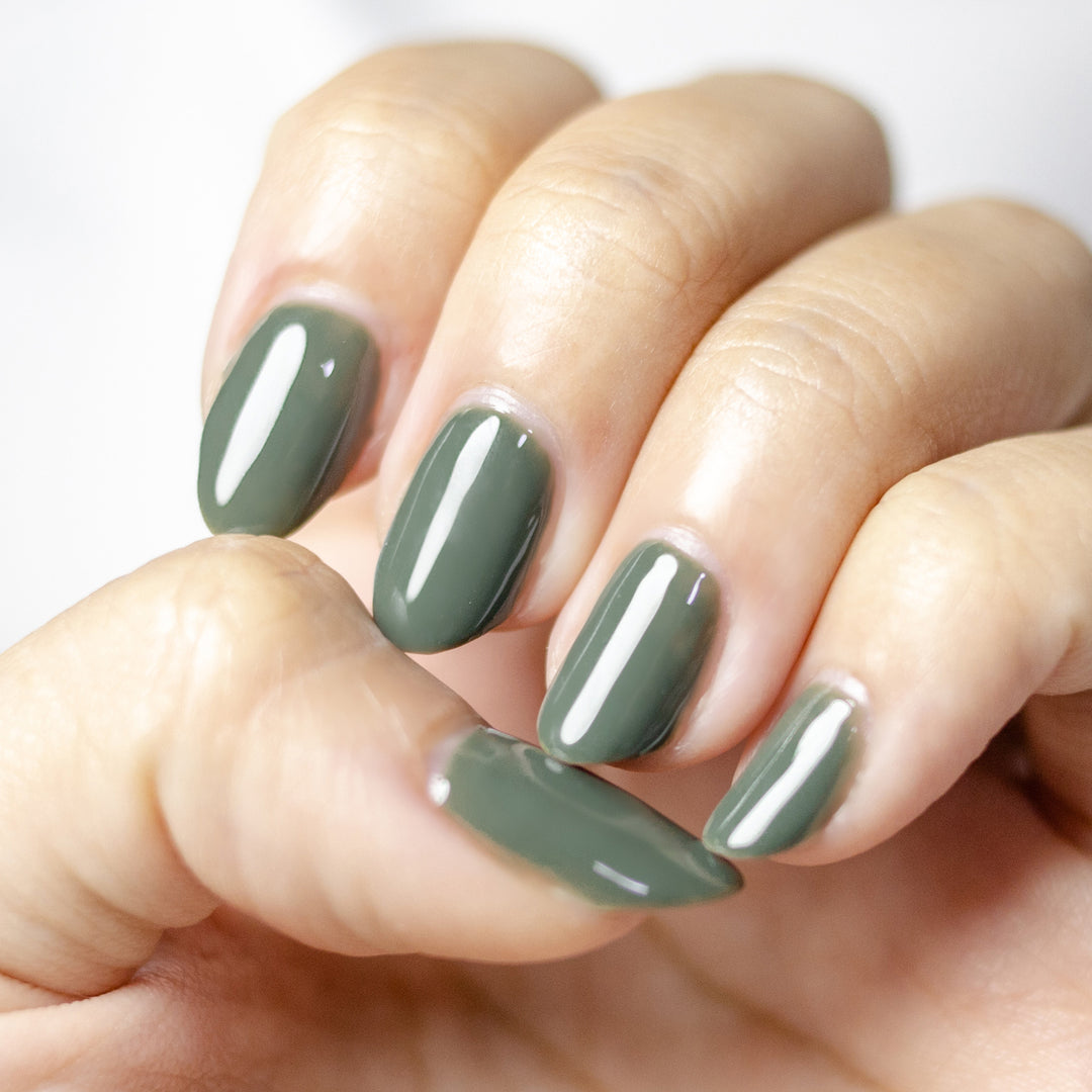 Olive Tree Peel-off Gel Nail Polish (NS x ND)