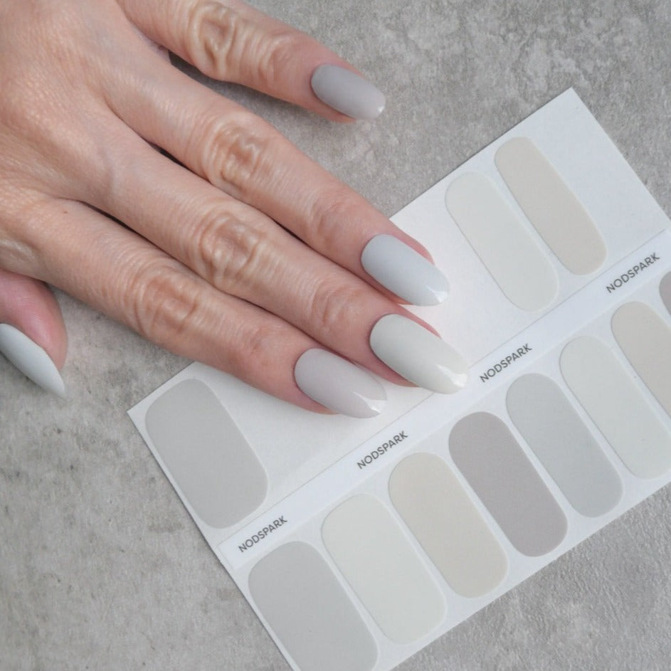 Sandy Colour Chart Nail Wrap Manicure