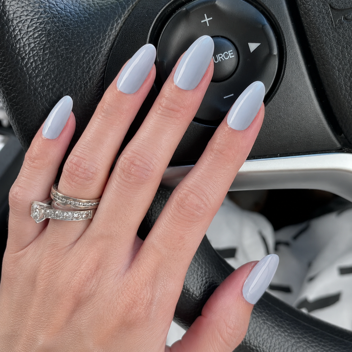 C0043 Classic Baby Lilac Nail Wrap Manicure