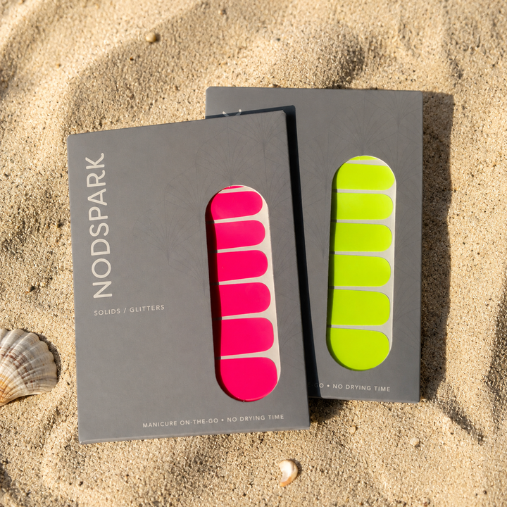 C0062 Classic Neon Pink Nail Wrap Manicure
