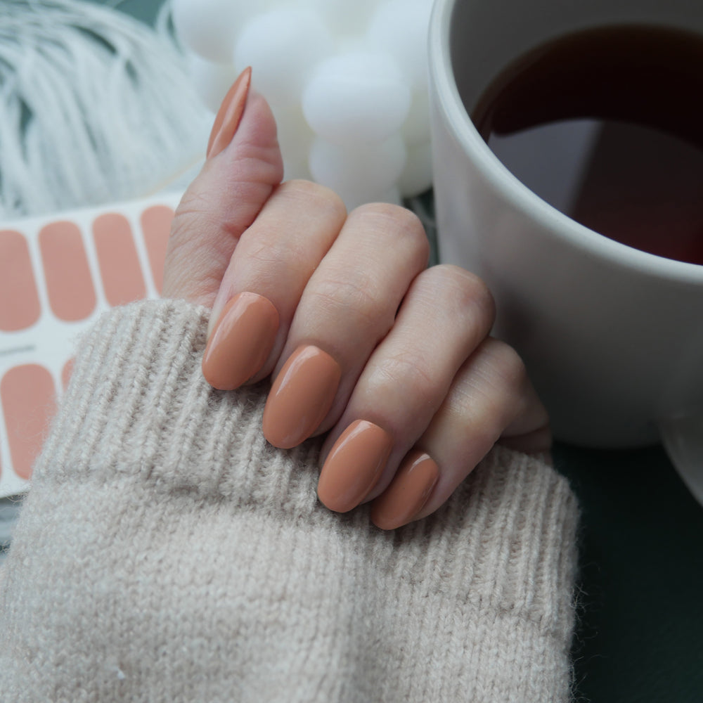 Classic Winter Classic Terracotta Nail Wrap Manicure