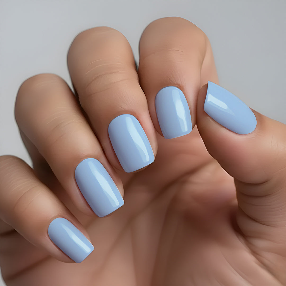 Classic Cornflower Nail Wrap Manicure