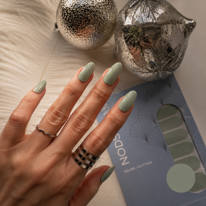 Classic Winter Verde Green Nail Wrap Manicure