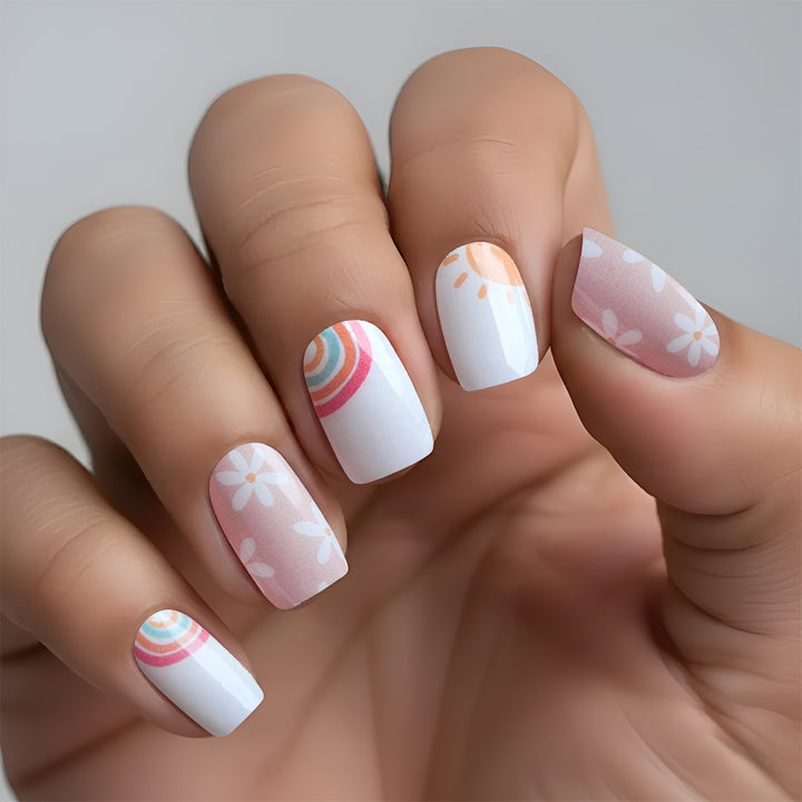 Hippie Daisy Nail Wrap Manicure