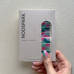 Vibrant Vogue (Limited Edition) Nail Wrap Manicure