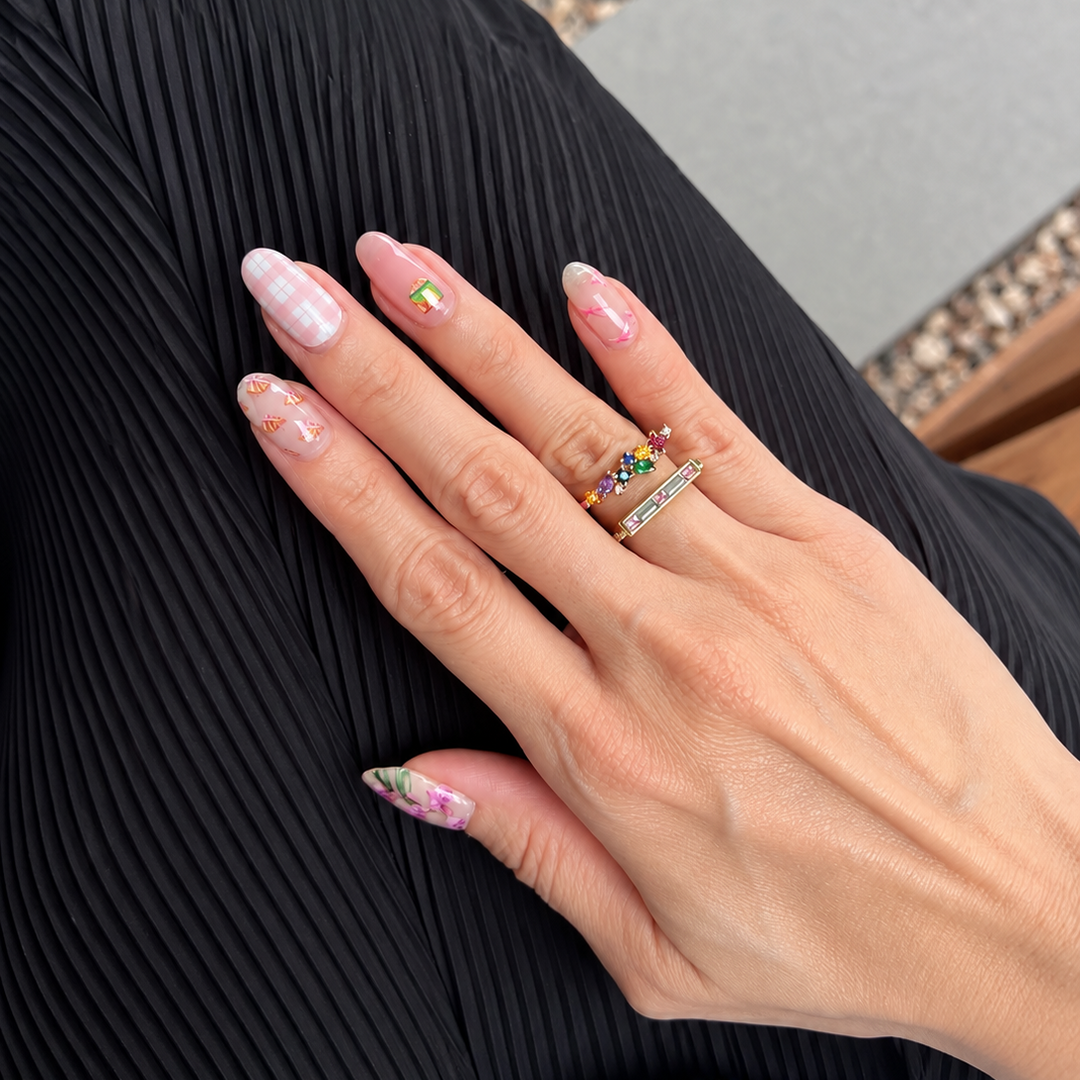 Soft Girl Singapore Nail Wrap Manicure