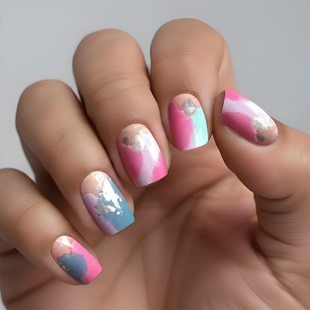 Vibrant Vogue (Limited Edition) Nail Wrap Manicure