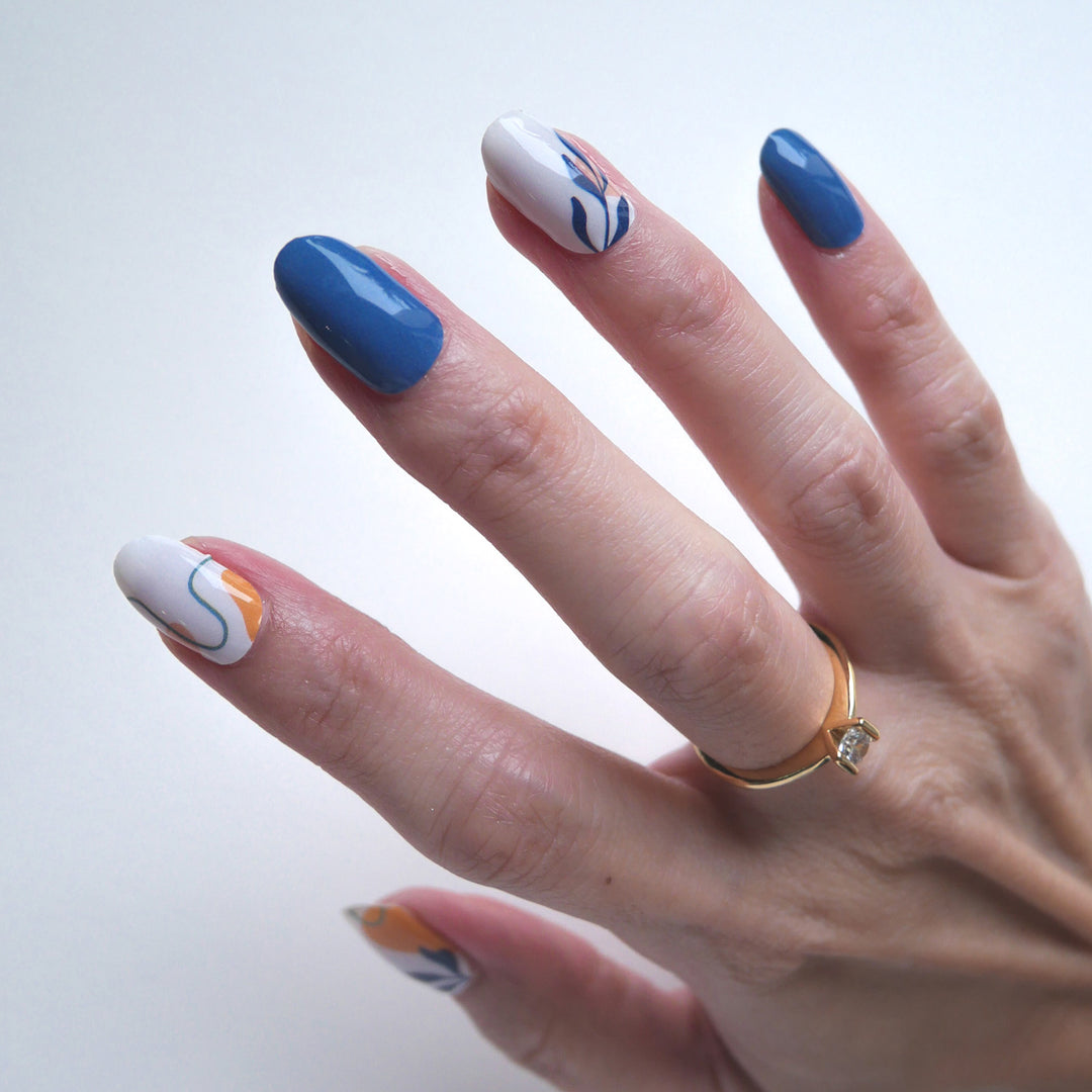 Abstract Leaves Nail Wrap Manicure