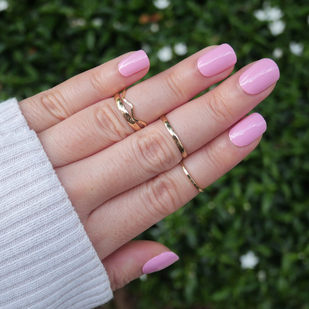 Classic Bubblegum Pink Nail Wrap Manicure